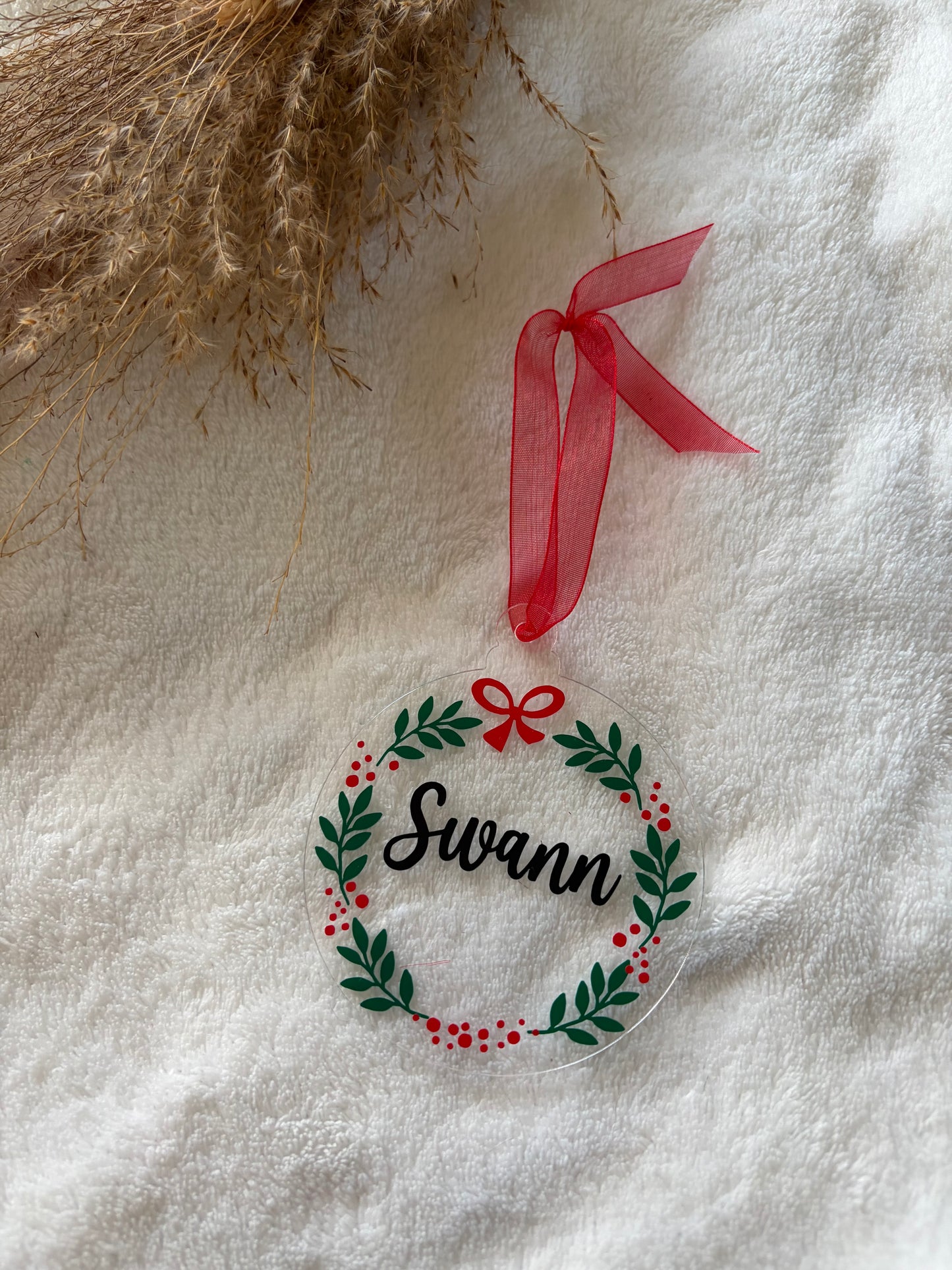 Boule de Noël personnalisée – Guirlande de houx